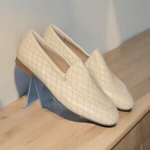 Onyx Quilted Slip On Loafer Almond Flats Cream EU 39 US 8 NEW*